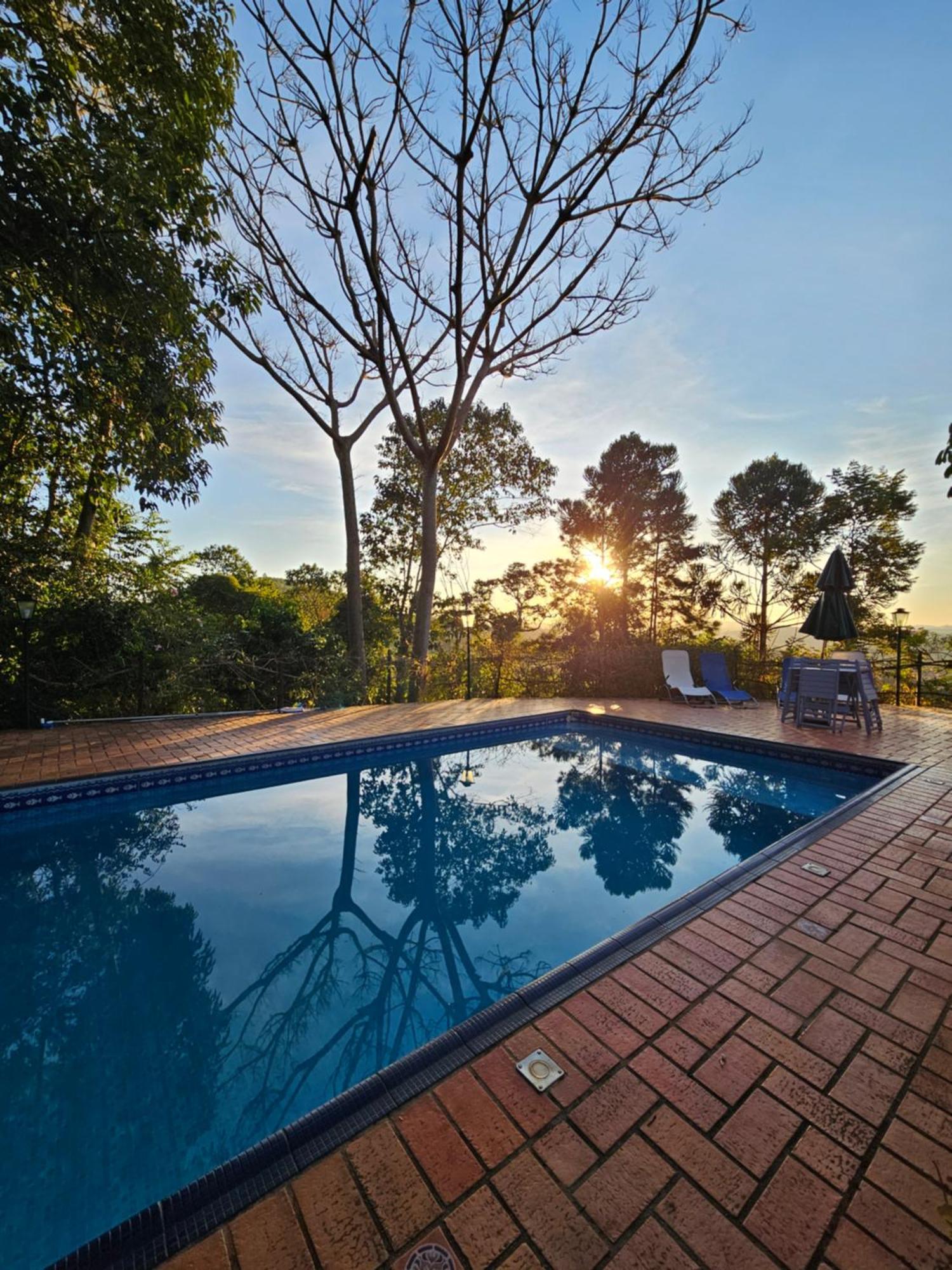 Casa De Campo Araxa Na Montanha Com Piscina Пиракая Экстерьер фото